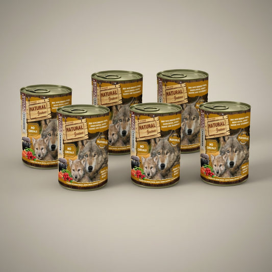 Lupiora Set aus Natural Greatness Nassfutter mit Rind, Iberico-Schwein, Süßkartoffel und Preiselbeeren für Hunde